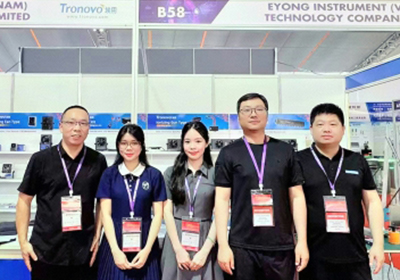 Ngày 20 tháng 6, Triển lãm Công nghiệp Điện tử Quốc tế Việt Nam 2025 (VIEE 2025) mở cửa tại Công viên Hồ Văn học đông đúc ở Bắc Ninh, Việt Nam.
